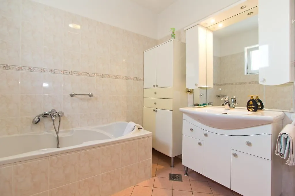 Porec Premium Apartment 0*,